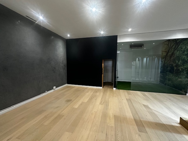 To Let commercial Property for Rent in Woodstock Western Cape